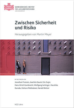 Kartonierter Einband Zwischen Sicherheit und Risiko von Jonathan Franzen, Joachim Gauck, Eric Gujer