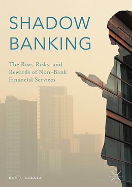 Livre Relié Shadow Banking de Roy J. Girasa