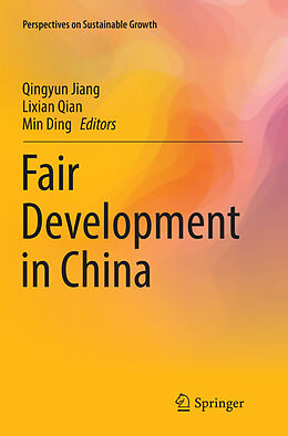 Couverture cartonnée Fair Development in China de 