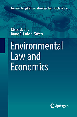 Couverture cartonnée Environmental Law and Economics de 