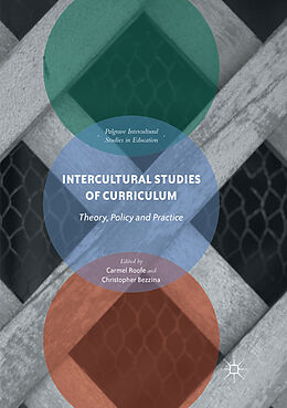 Kartonierter Einband Intercultural Studies of Curriculum von 