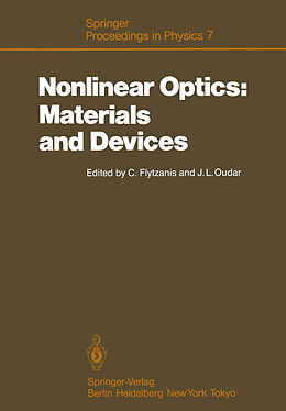 Kartonierter Einband Nonlinear Optics: Materials and Devices von 