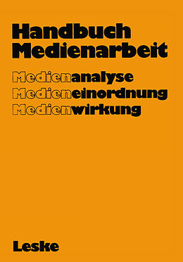 Kartonierter Einband Handbuch Medienarbeit von Gerd Albrecht