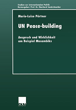Kartonierter Einband UN Peace-building von Marie-Luise Pörtner