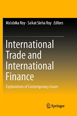 Couverture cartonnée International Trade and International Finance de 