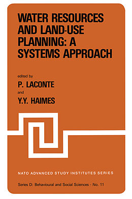 Fester Einband Water Resources and Land-Use Planning: A Systems Approach von 
