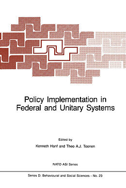 Fester Einband Policy Implementation in Federal and Unitary Systems von 