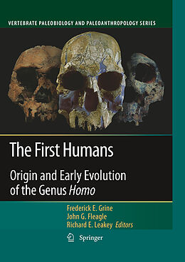 Couverture cartonnée The First Humans de 