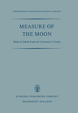 Kartonierter Einband Measure of the Moon von 