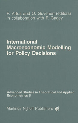 Kartonierter Einband International Macroeconomic Modelling for Policy Decisions von 