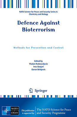 Kartonierter Einband Defence Against Bioterrorism von 
