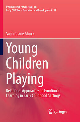 Couverture cartonnée Young Children Playing de Sophie Jane Alcock