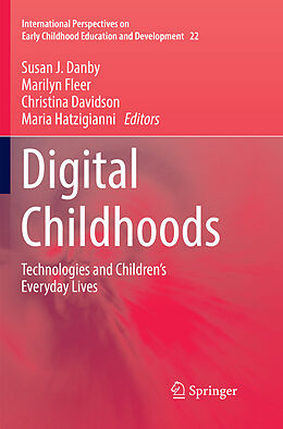 Couverture cartonnée Digital Childhoods de 