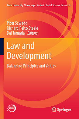 Kartonierter Einband Law and Development von 