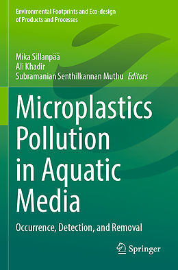 Couverture cartonnée Microplastics Pollution in Aquatic Media de 