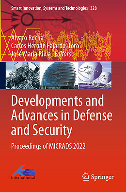 Couverture cartonnée Developments and Advances in Defense and Security de 