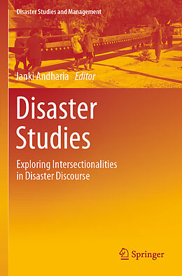 Couverture cartonnée Disaster Studies de 