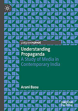 Fester Einband Understanding Propaganda von Arani Basu