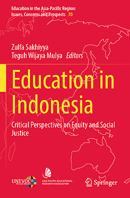 Couverture cartonnée Education in Indonesia de 