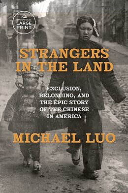 Couverture cartonnée Strangers in the Land de Michael Luo