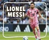 Fester Einband Lionel Messi von Christina Dendy