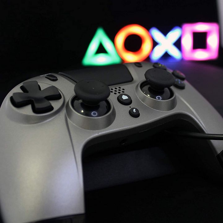 Gioteck - VX4 Wired Controller - titanium
