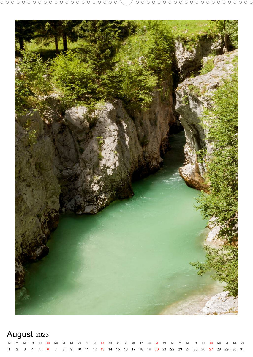 Soca - Sloweniens Smaragdfluss (Wandkalender 2023 DIN A2 hoch)