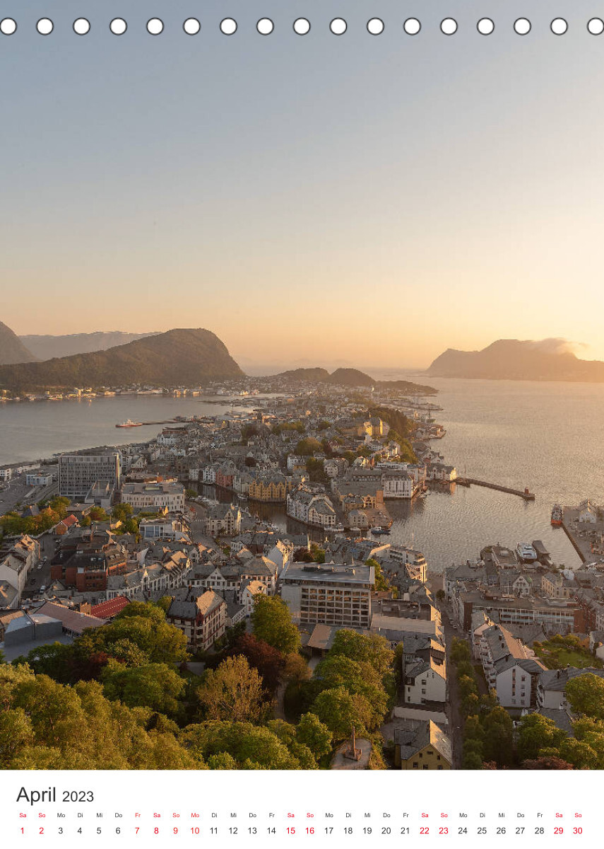 Norwegen - Perle des Nordens (Tischkalender 2023 DIN A5 hoch)