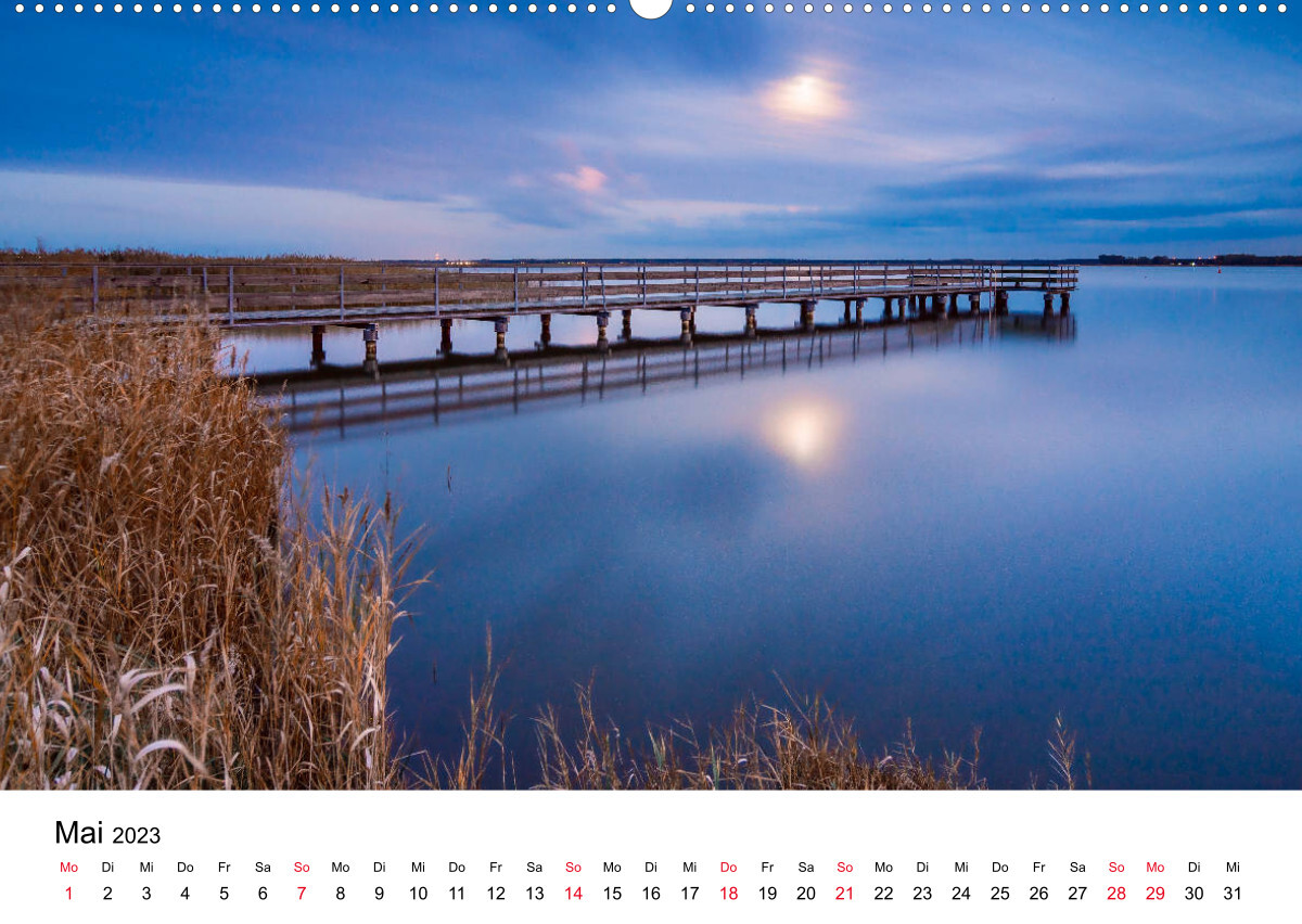 Fischland-Darß - Stimmungsvolle Augenblicke (Premium, hochwertiger DIN A2 Wandkalender 2023, Kunstdruck in Hochglanz)